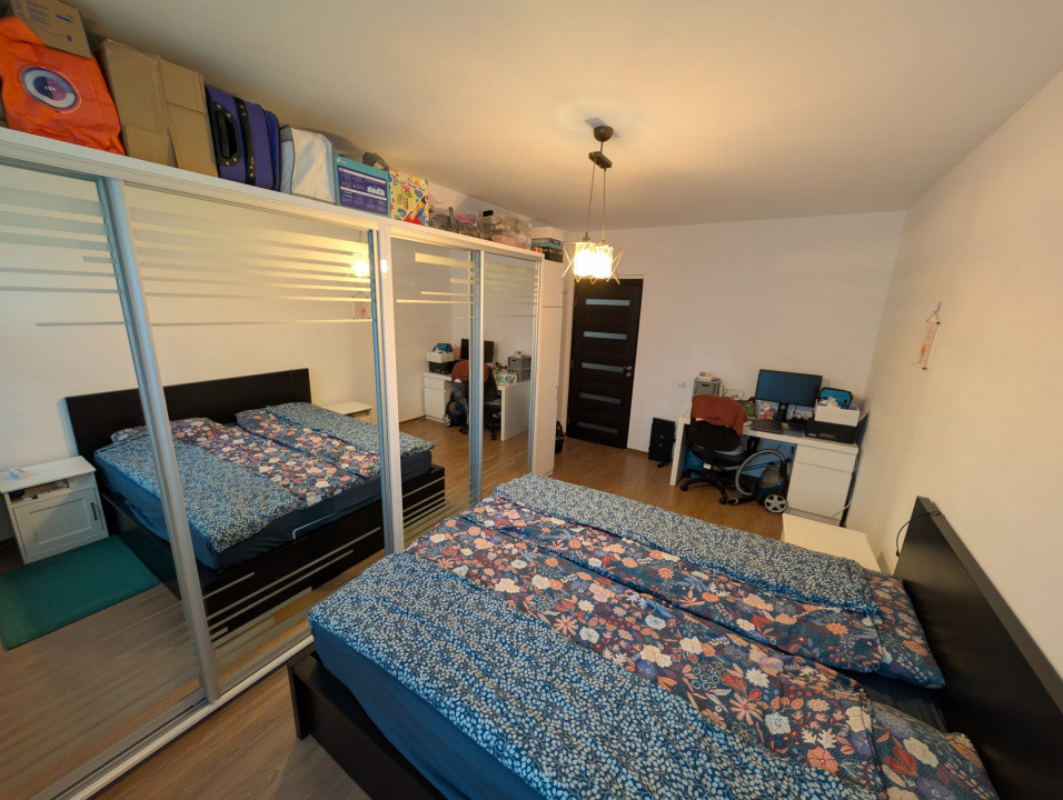 Apartament 2 camere etaj 1, parcare, zona Vivo