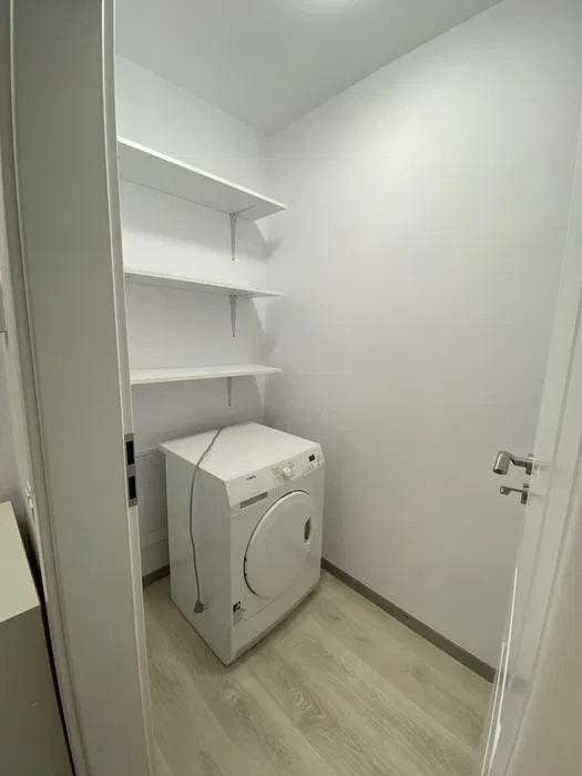 Apartament 2 camere decomandat, la cheie, zona Vivo