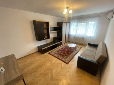 Apartament 2 camere decomandat, zona Plopilor