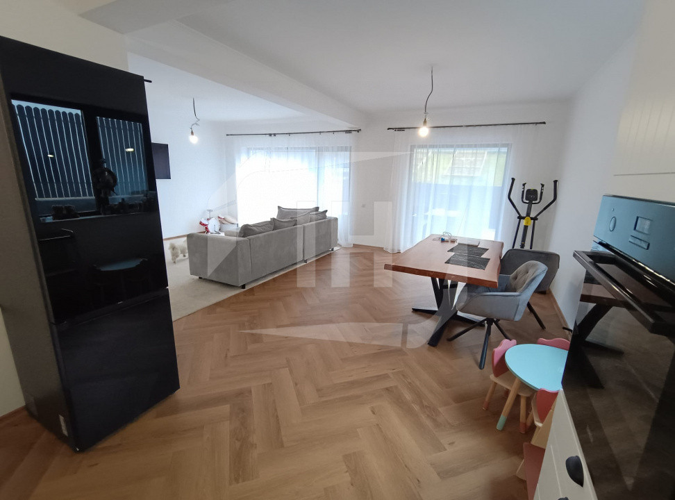 Duplex 4 camere I mobilat modern I garaj I Dezmir- zona strazii Planoarelor