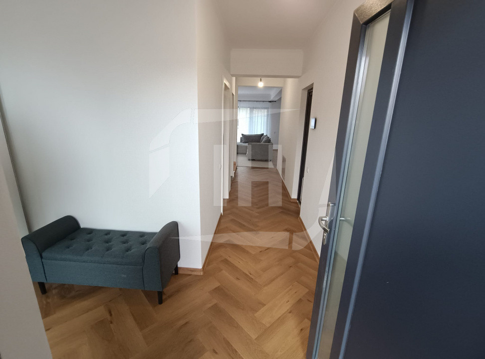 Duplex 4 camere I mobilat modern I garaj I Dezmir- zona strazii Planoarelor