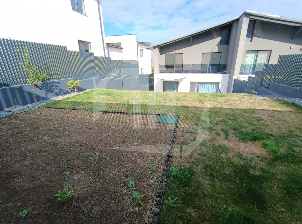 Duplex 4 camere I mobilat modern I garaj I Dezmir- zona strazii Planoarelor