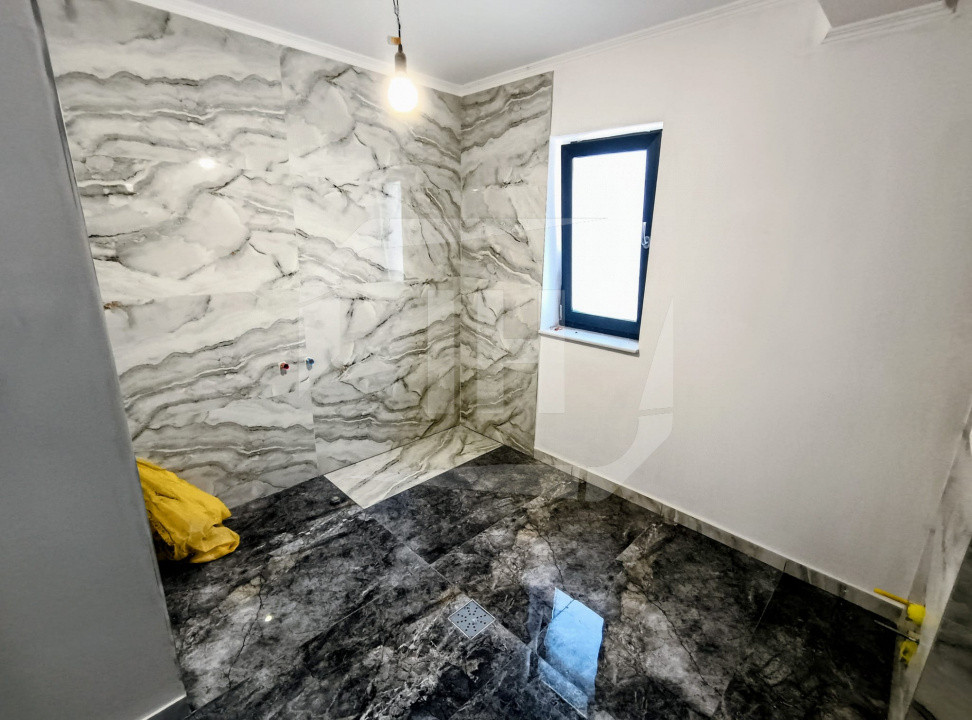 Duplex 4 camere I mobilat modern I garaj I Dezmir- zona strazii Planoarelor