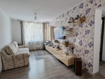 Apartament 3 camere I cu parcare I zona Platinia