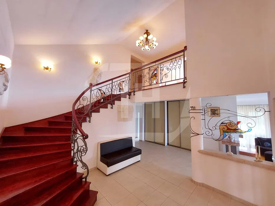 Casa individuala I teren 2400 m2 I zona Faget