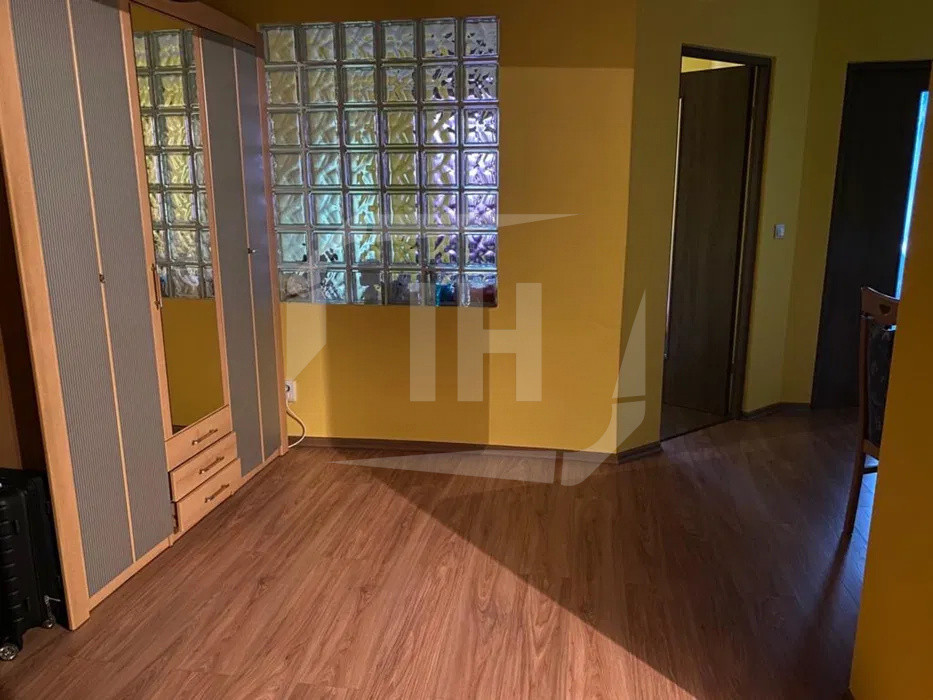 Apartament  decomandat, cartierul Iris