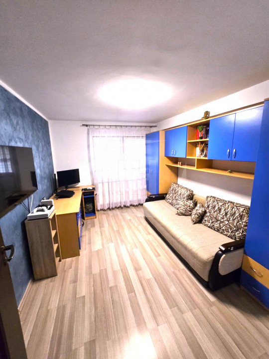 Apartament 2 camere, decomandat, Buna Ziua