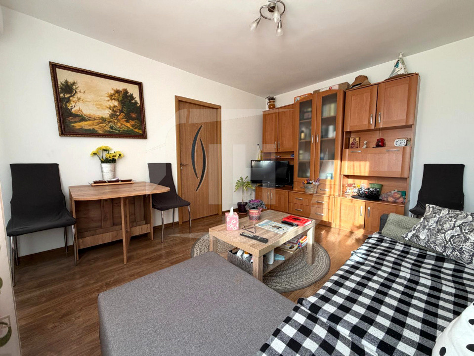 Apartament 2 camere, etaj intermediar, in Gheorgheni