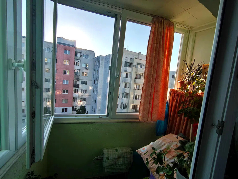 Apartament 2 camere decomandat, zona Bld Primaverii