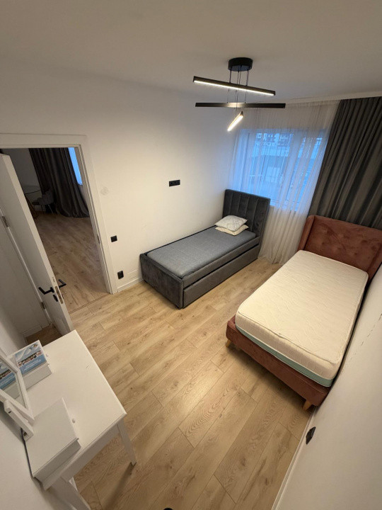 Apartament 3 camere la cheie, etaj 1, parcare subterana, zona Vivo