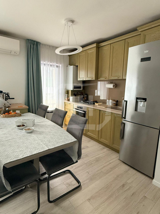 Apartament 2 camere, parcare , cartier Buna Ziua