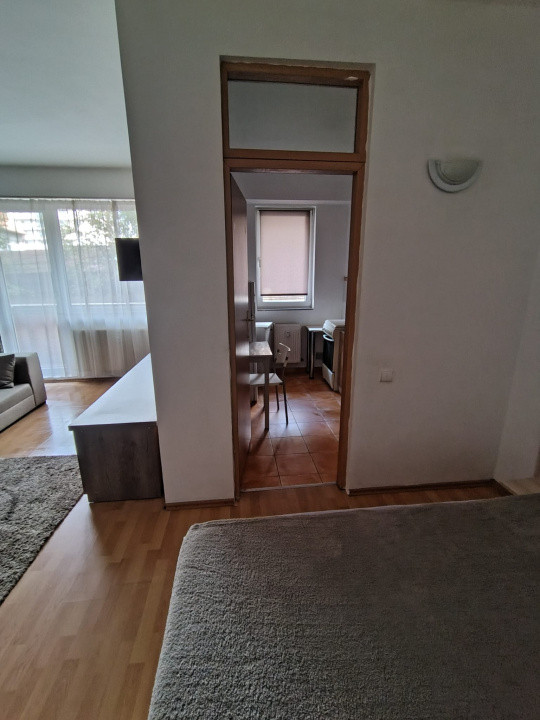 Apartament 1 camera, 42 mp, zona Calea Dorobantilor