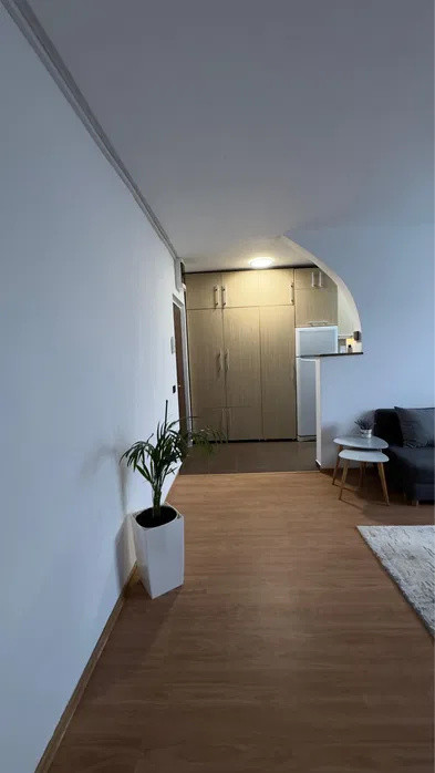 Apartament 2 camere la cheie, zona Piata Flora
