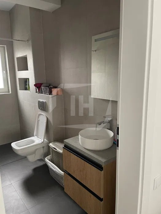 Apartament 3 camere, 2 bai, etaj 1, bloc nou, la cheie,  zona Leroy Merlin