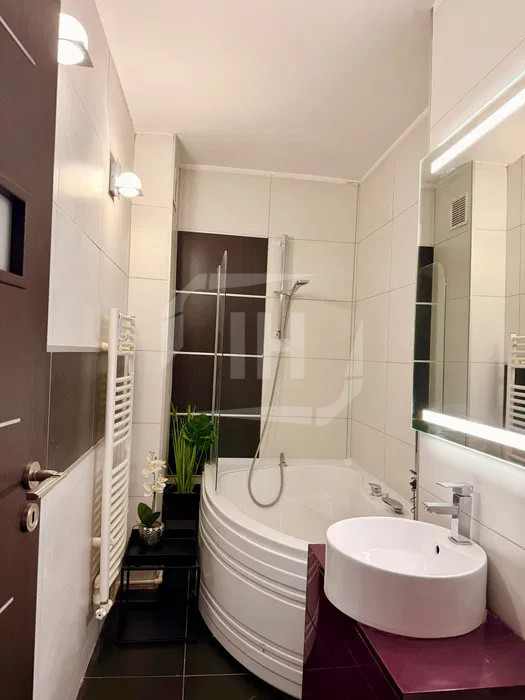 Apartament 2 camere I decomandat I parcare I zona The Office