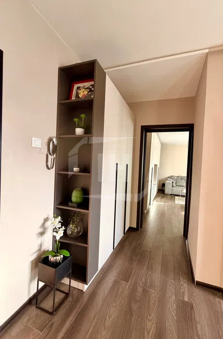 Apartament 2 camere I decomandat I parcare I zona The Office