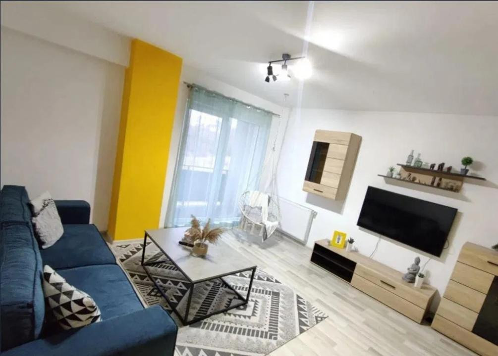 Apartament 2 camere, terasa si parcare, zona Vivo
