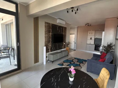 Apartament 2 camere la cheie, constrcutie premium, zona Vivo