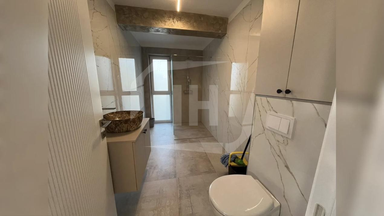 Apartament 3 camere I parcare I terasa I Baza Sportiva Gherogheni 