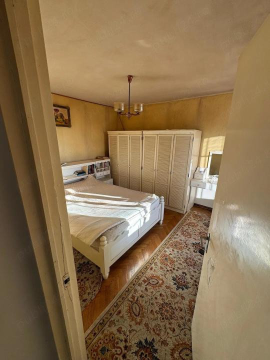 Apartament 3 camere renovabil, zona Denver, Manastur