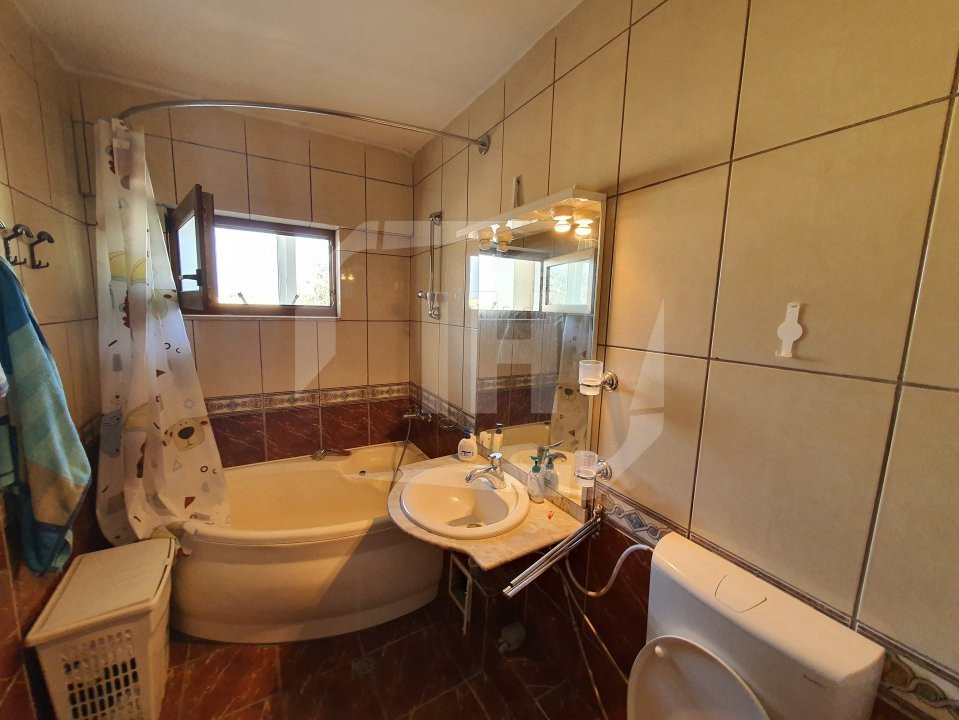 Apartament cu 3 camere, decomandat, zona N.Titulescu/Gheorgheni