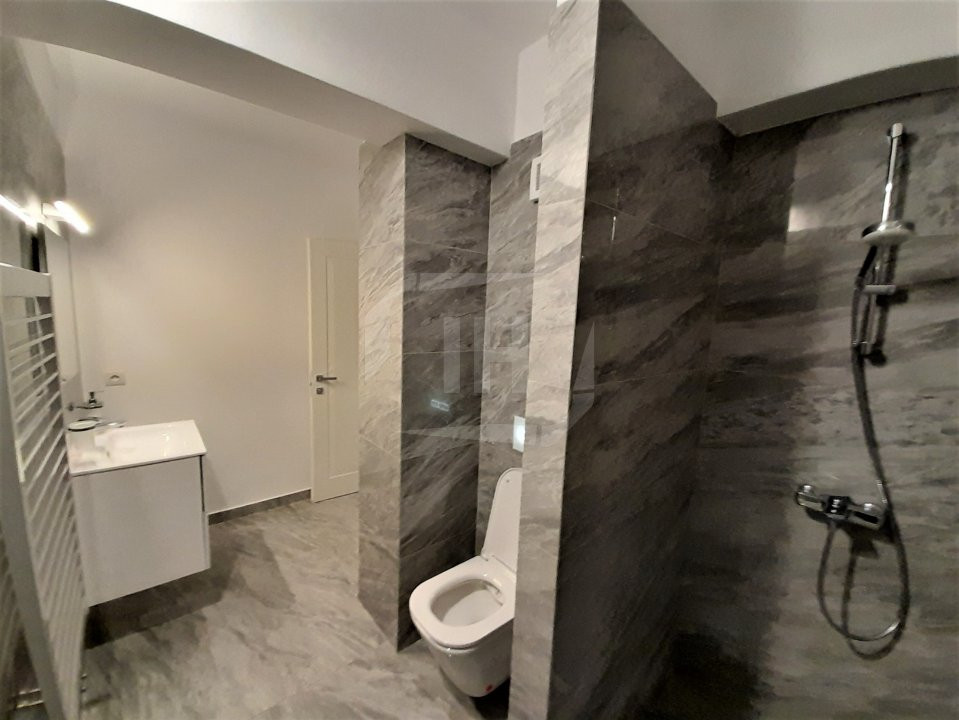 Penthouse, 2 terase, modern, 2 parcari subterane, cartierul Buna ZIua