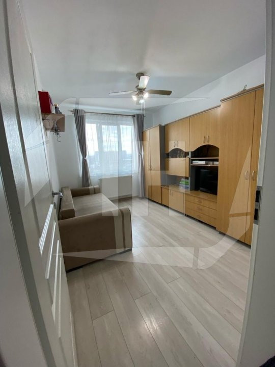 Apartament 3 camere, mobilat si utilat, etaj intermediar, zona Vivo
