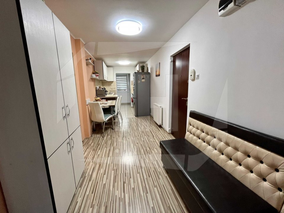 Apartament 3 camere decomandat, la cheie