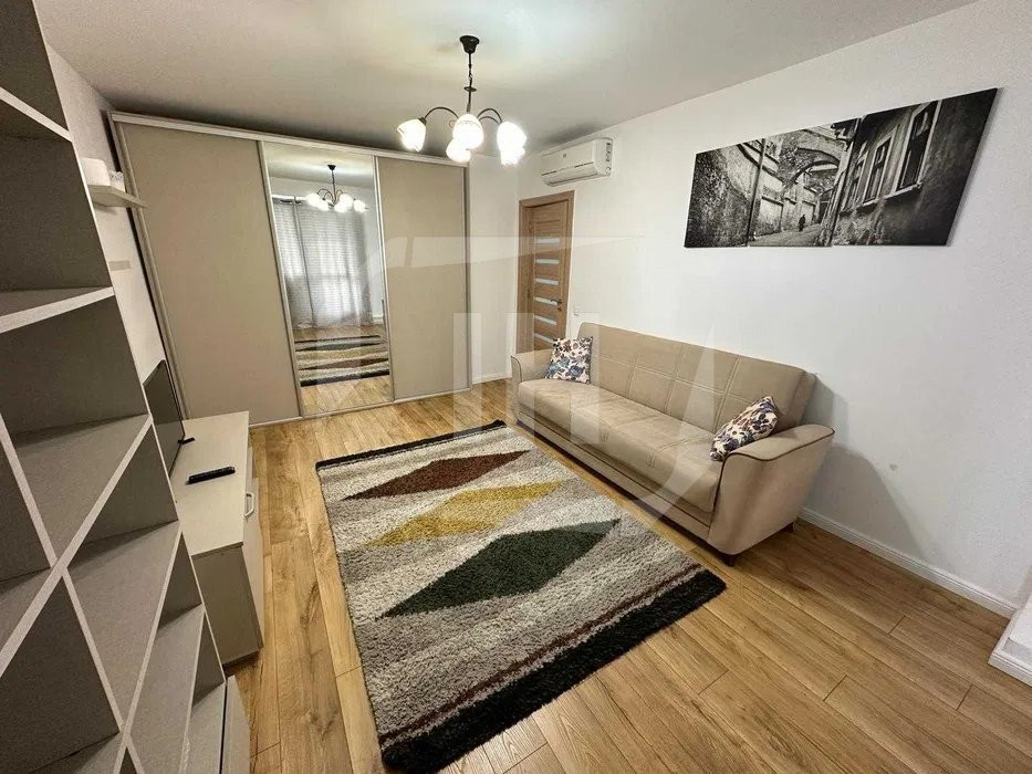 Apartament 2 camere, decomandat, AC, zona FSEGA
