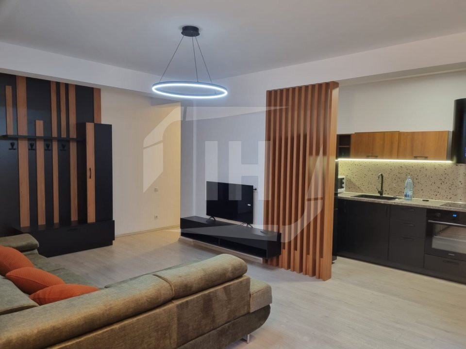 Apartament 2 camere, AC, parcare, zona Aurel Vlaicu