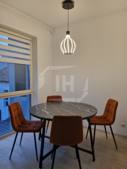 Apartament 2 camere, AC, parcare, zona Aurel Vlaicu