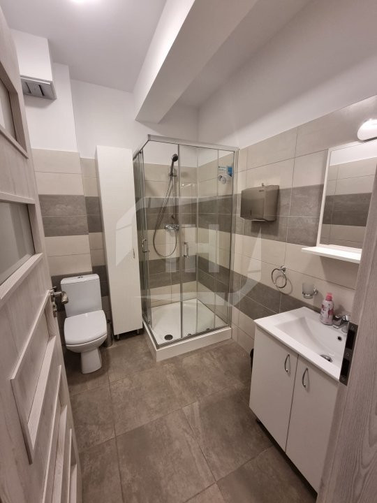 Apartament 2 camere, AC, parcare, zona Aurel Vlaicu