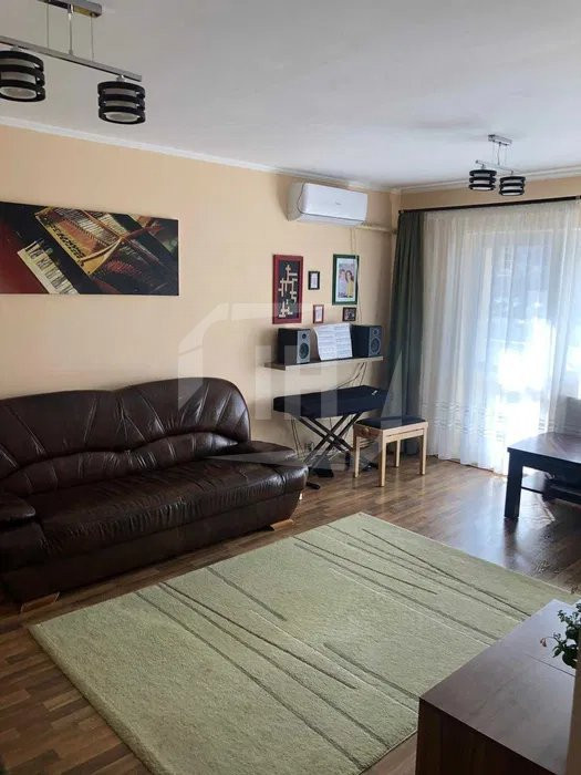 Apartament 3 camere, decomandat, la cheie, in Marasti!