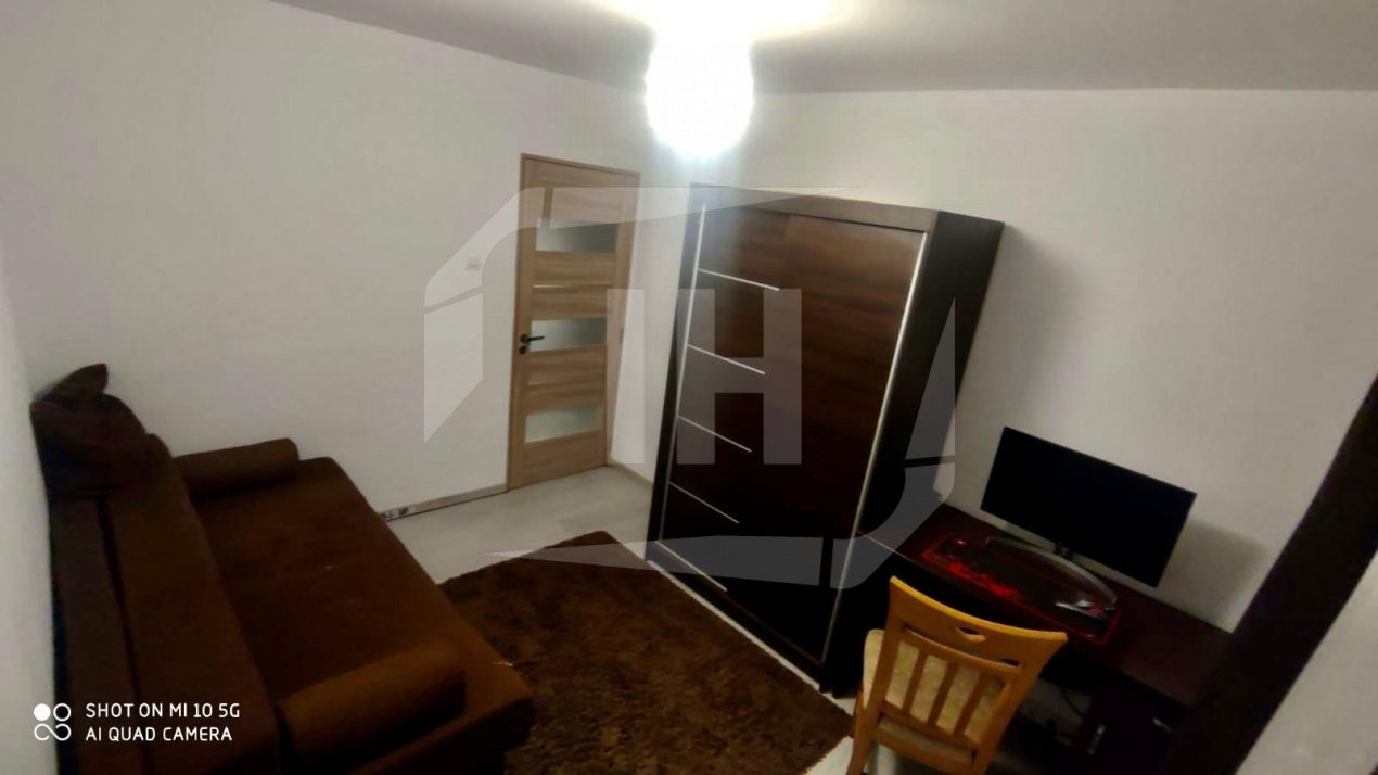 Apartament 4 camere, 2 bai, 2 balcoane, etaj 3, complet renovat, in Marasti!