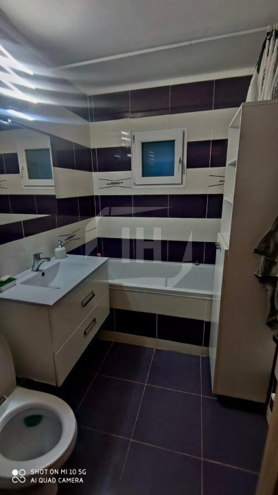 Apartament 4 camere, 2 bai, 2 balcoane, etaj 3, complet renovat, in Marasti!