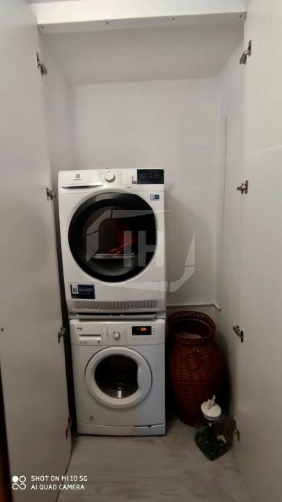 Apartament 4 camere, 2 bai, 2 balcoane, etaj 3, complet renovat, in Marasti!