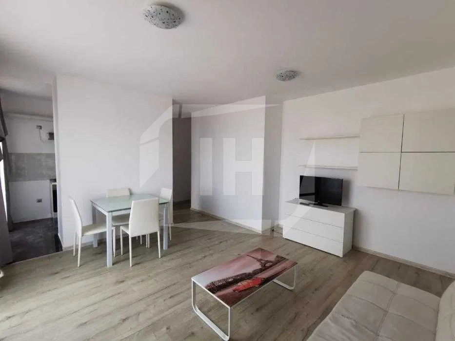 Apartament 3 camere, spatios, zona Bulevardului Titulescu