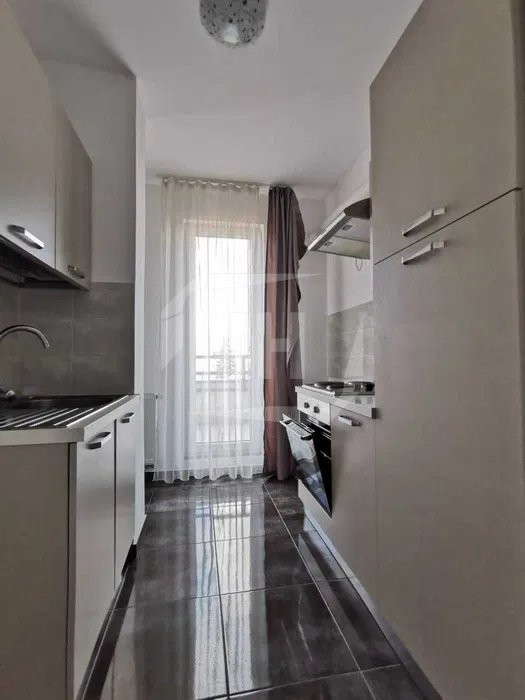 Apartament 3 camere, spatios, zona Bulevardului Titulescu